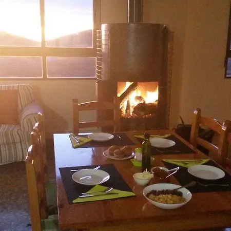 Guest house El Pairon Puertomingalvo