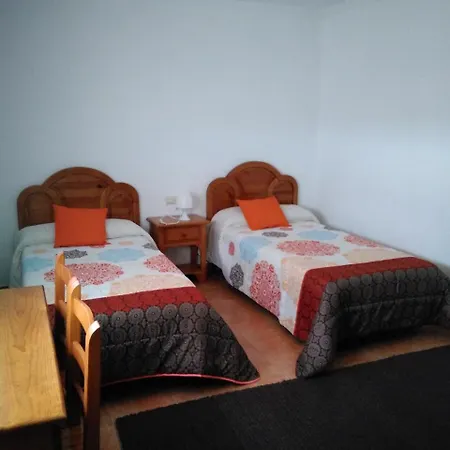 El Pairon Guest house Puertomingalvo